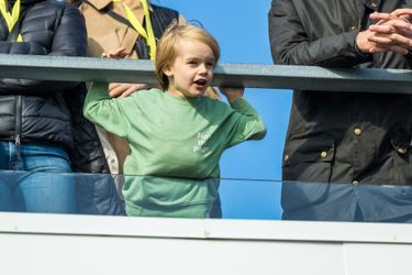 Le prince Gabriel de Suède sur le circuit de Mantorp, le 1er octobre 2022 