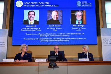 Le prix Nobel de physique a couronné mardi le Français Alain Aspect, l'Américain John Clauser et l'Autrichien Anton Zeilinger.