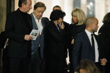 Rachida Dati et Brigitte Macron - Hommage à Charlotte Valandrey en l'église Saint François-Xavier à Paris le 6 octobre 2022. 