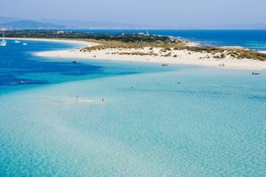 S'Espalmador, coin de paradis situé au nord de l'île de Formentera au sein de l'archipel des Îles Baléares.