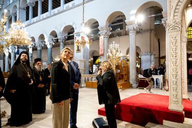 La reine Maxima et le roi Willem-Alexander des Pays-Bas visitent la basilique Hagios Demetrios à Thessalonique, le 2 novembre 2022