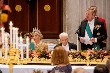 La reine Maxima et le roi Willem-Alexander des Pays-Bas avec le président italien au Palais royal à Amsterdam, le 9 novembre 2022
