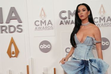 Katy Perry à la cérémonie des Country Music Academy Awards, à Nashville, le 9 novembre 2022.