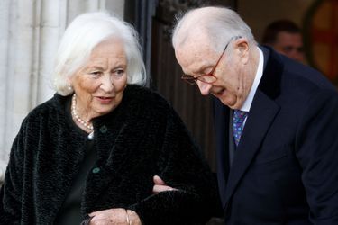L'ex-reine Paola et l'ex-roi des Belges Albert II à Bruxelles, le 15 novembre 2022