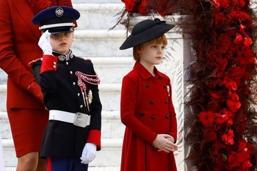 Gabriella et Jacques de Monaco, les jumeaux de la princesse Charlène et du prince Albert, lors des célébrations de la Fête nationale de la principauté, samedi 19 novembre 2022. 