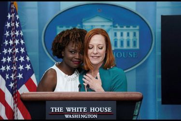 The spokesperson, Jen Psaki, presents her replacement: Karine Jean-Pierre, 44, the first black and openly homosexual woman appointed to this post.  Washington, May 5.