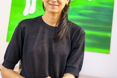 Negar Haeri nel suo ufficio di Parigi, nel giugno 2021.