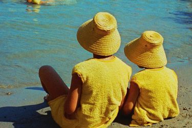 “On the side of the coast”, a film by Agnès Varda, 1958.
