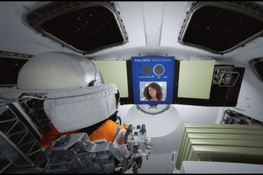 In the upper module of the capsule, touch screens will serve as an interface with the Earth.