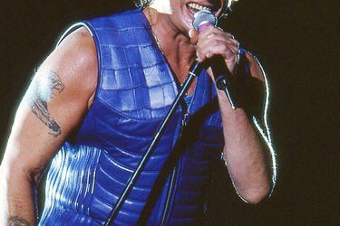 Après avoir habillé Elton John, Sylvester Stallone et Arnold Schwarzenegger de blousons en cuir insolites, Jean-Claude Jitrois a pensé