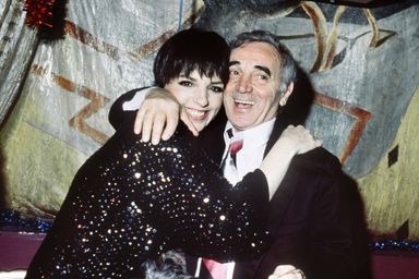 Liza Minnelli et Charles Aznavour en 1991.