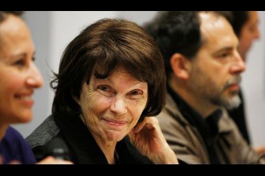 <br />
Danielle Mitterrand, en 2009, à Poitiers.