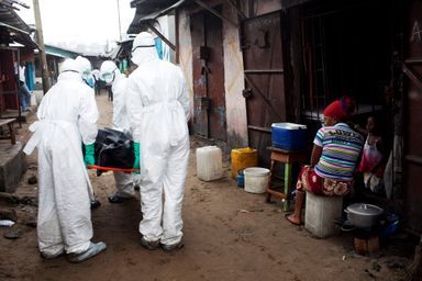 Témoignage - Au cœur de West Point, épicentre du virus Ebola à Monrovia. Par Enrico Dagnino
