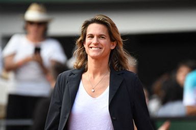 Amélie Mauresmo au tournoi de Roland Garros à Paris, le 28 mai 2022.