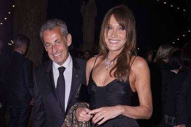 Nicolas Sarkozy et son épouse Carla Bruni lors des Women in Motion Awards, à Cannes, le 22 mai 2022.
