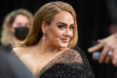 Adele à la cérémonie des BRIT Awards, à Londres, en février 2022.