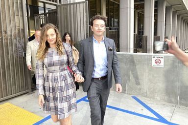 Danny Masterson et sa femme Bijou Phillips à la sortie du tribunal le 30 novembre après l'annulation de son procès.