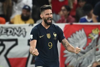 Olivier Giroud a effacé Thierry Henry des tablettes.