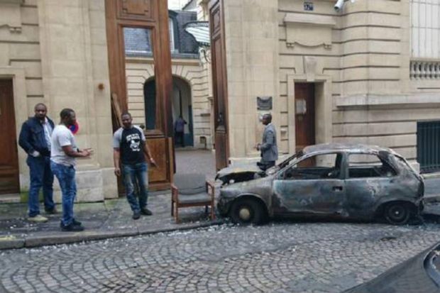 L'ambassade du Congo Brazzaville à Paris dans le XVIème arrondissement au lendemain de l'attaque le 23 juin 2016