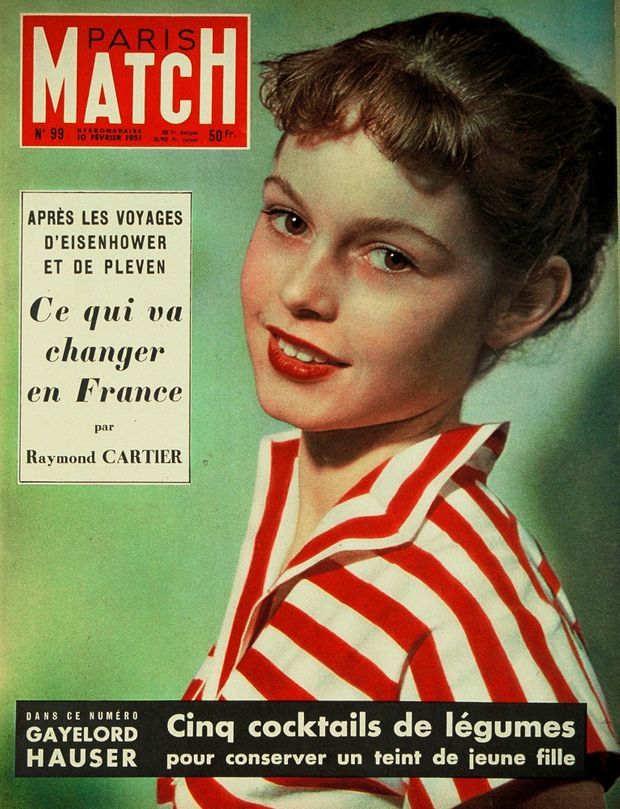 Brigitte Bardot pour la première fois en couverture de Paris Match n° 99, daté 10 février 1951. Brigitte Bardot pour la première fois en couverture de Paris Match n° 99, daté 10 février 1951.