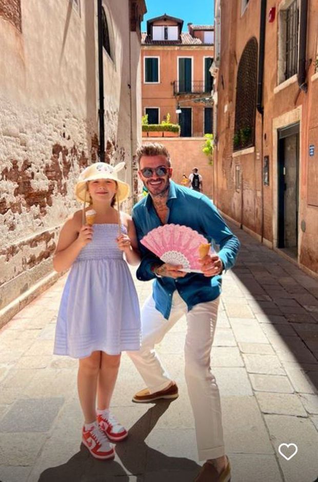 David Beckham et sa fille Harper à Venise, sur Instagram, le 13 juin 2022.