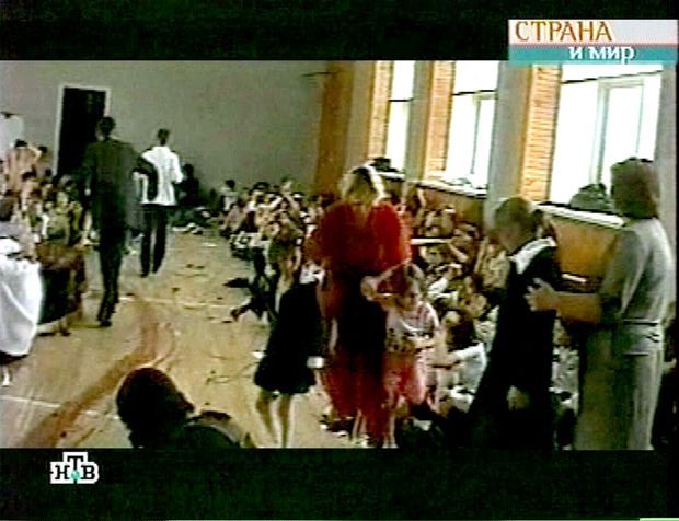 Il Y A 15 Ans Beslan Le Massacre Des Innocents