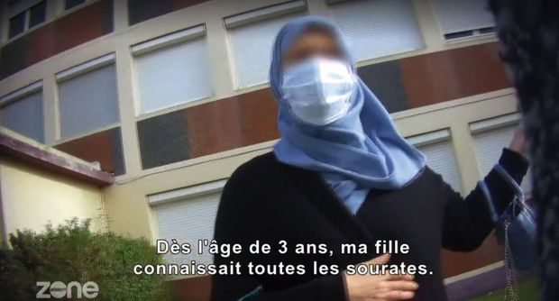 This student mother explains in front of the hidden camera: “Before, there were two sessions a week, an Islamic education session, another of the Koran.  »