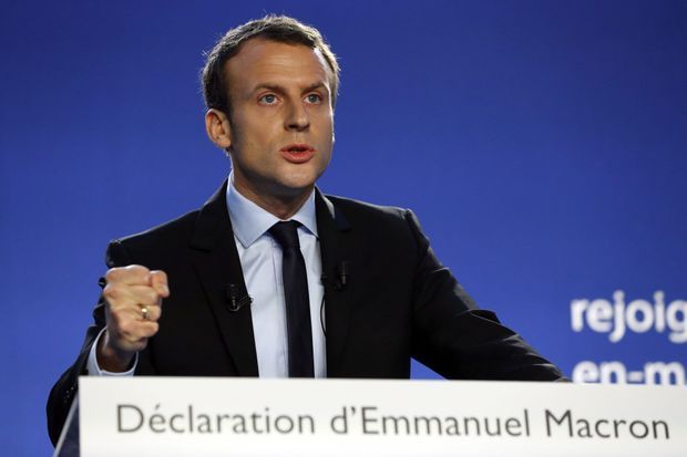 Emmanuel Macron lors de sa déclaration de candidature à Bobigny, mercredi.