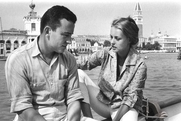 La ville des amoureux sera le théâtre de leur rupture. Louis Malle et Jeanne Moreau se quitteront bons amis en 1958.