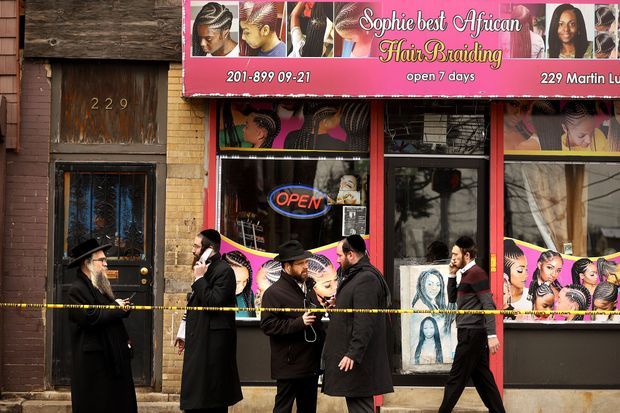 Dans les rues de Jersey City, mercredi, au lendemain de la tuerie du supermarché JC Kosher.