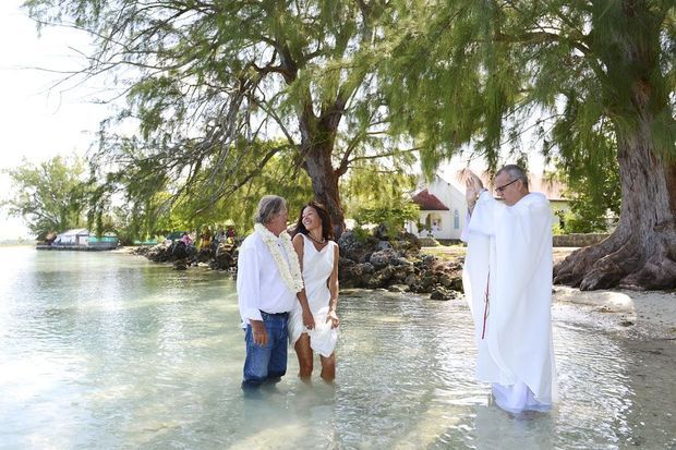 Sandra Et Olivier De Kersauson Les Maries Du Lagon