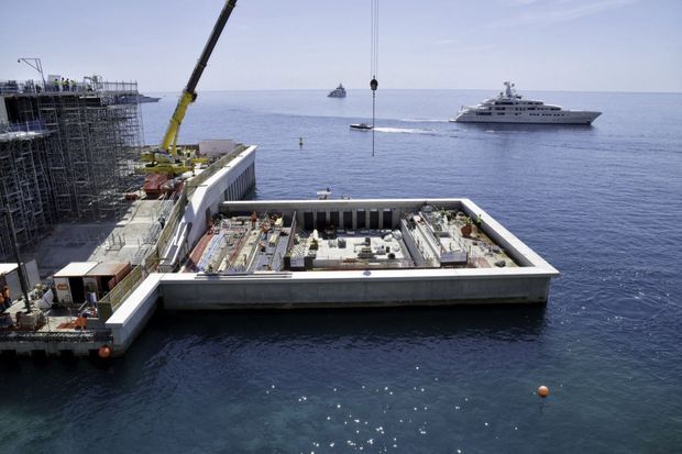 L’anse du Portier, un écoquartier de 6 hectares construit sur la mer, estimé à 2 milliards d’euros. Un des grands chantiers d’Albert II.