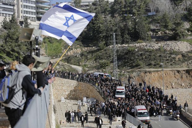 Plusieurs milliers de personnes ont assisté à la cérémonie à Jérusalem.