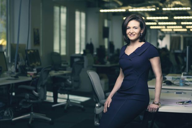 Au siège de Facebook, à Menlo Park, en Californie. La star de la Silicon Valley a été classée par « Forbes », en 2012, dixième femme la plus puissante du monde.