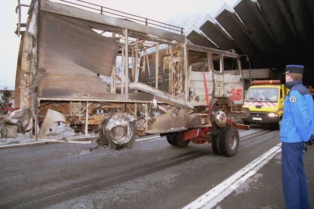 Il Y A 20 Ans L Incendie Du Tunnel Du Mont Blanc