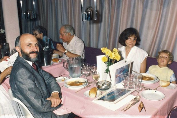 En 1990, croisière en Norvège. Jean-Louis et Michèle Turquin avec Charles-Edouard âgé de 7 ans.