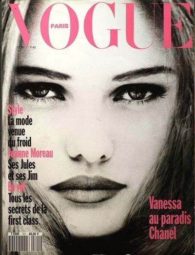 Vanessa Paradis en couverture de Vogue en décembre 1992
