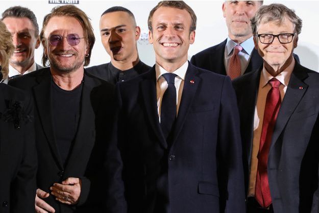 Aux Cotes De Bono Et Bill Gates Emmanuel Macron Mobilise Contre Le Sida