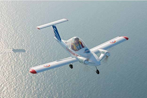 Le Plus Petit Avion Du Monde Cricri Un Moustique Sur L Aile Des Geants Le Plus Petit Avion Du Monde Cricri Un Moustique Sur L Aile Des Geants