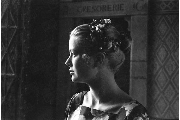 En Photos La Rencontre De Grace Kelly Et Du Prince Rainier De Monaco