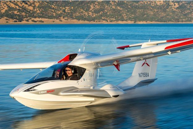 Il Peut Aller A 175 Km H Icon A5 L Hydravion Prive Pour Super Riches