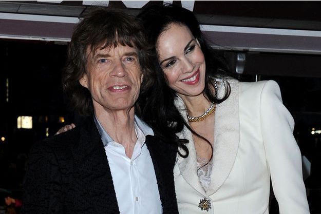 Mick Jagger rend hommage à L’Wren Scott, sa compagne décédée Mick Jagger rend hommage à L’Wren Scott, sa compagne décédée