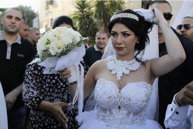200 Protestataires Contre Maral Et Mahmoud Un Mariage Mixte Sous Haute Tension En Israel