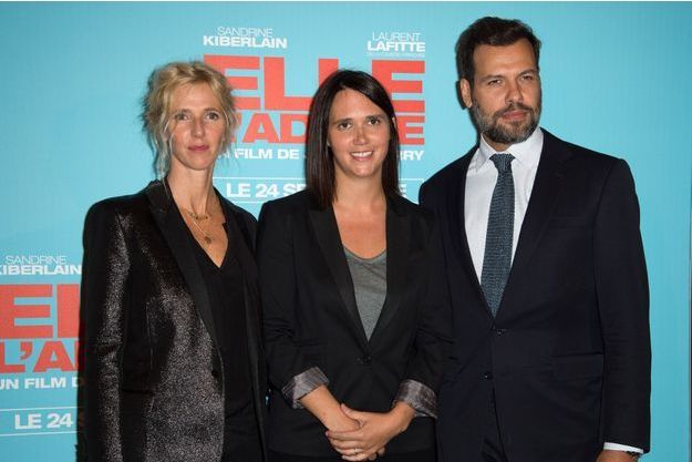 julien clerc et miou miou etaient a la premiere de son film jeanne herry soutenue par ses parents
