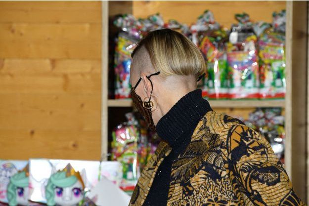 La Princesse Charlene De Monaco Devoile Sa Nouvelle Coiffure Un Surprenant Half Hawk