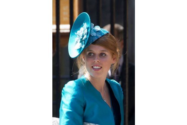 Princesse Beatrice D York Retour Sur Ses Droles De Chapeaux