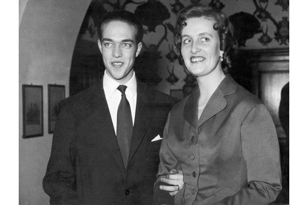 Mort Du Comte De Paris Henri D Orleans Sa Vie En Photos