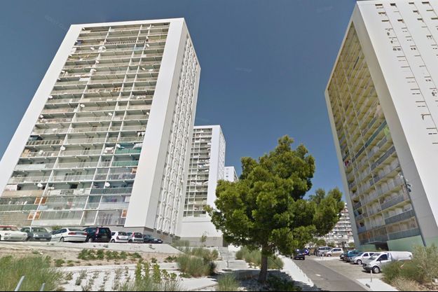 Des Dealers Publient Une Offre D Emploi Sous Forme De Flyers Et Se Font Arreter