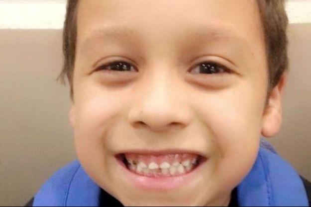 Prisonnier De Sa Belle Mere Pendant Le Covid Emrik 9 Ans Meurt Torture