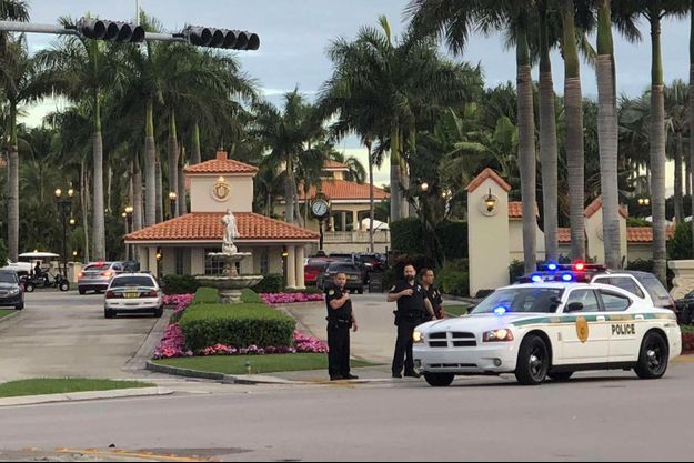 Les policiers devant l'hôtel et club de golf Trump de Doral, en Floride, le 18 mai 2018.